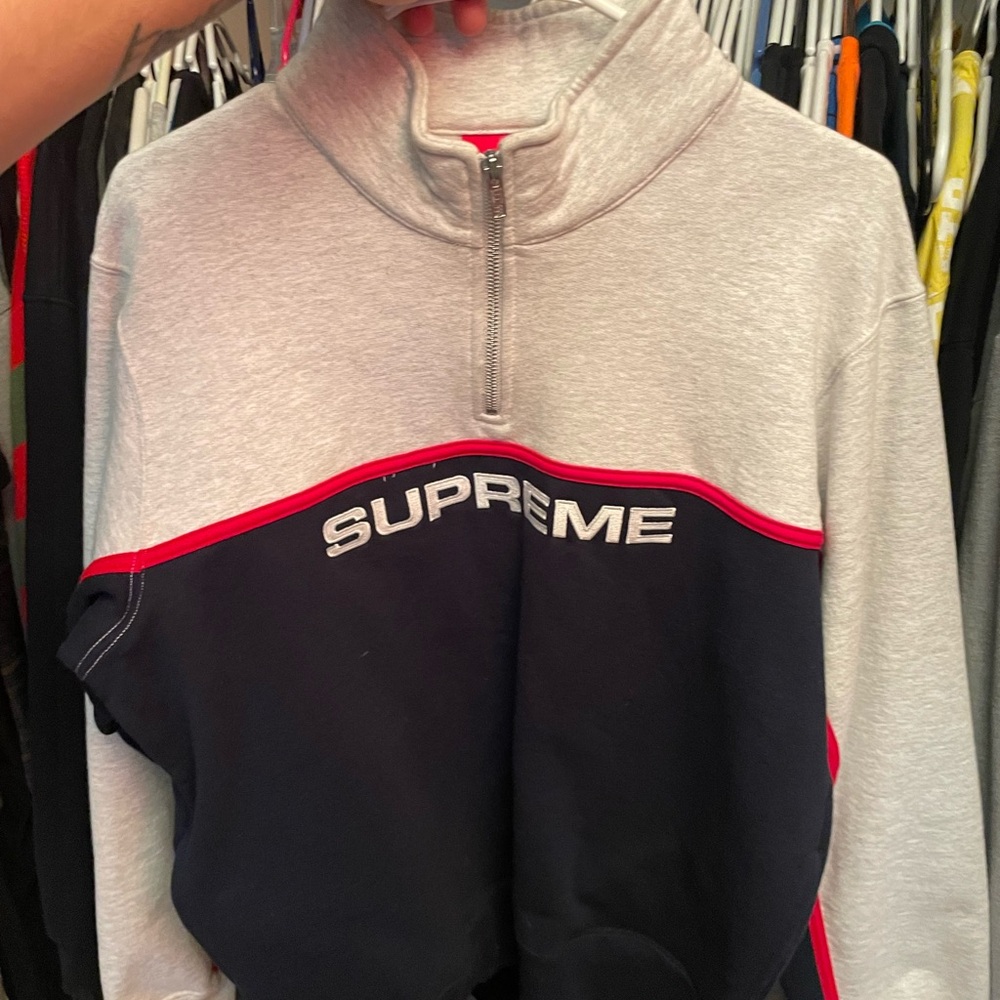 Supreme half zip